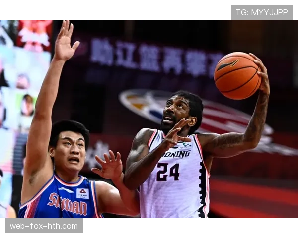 加纳乔边路盘带压制防线 关键战回撤串联成比赛转折点