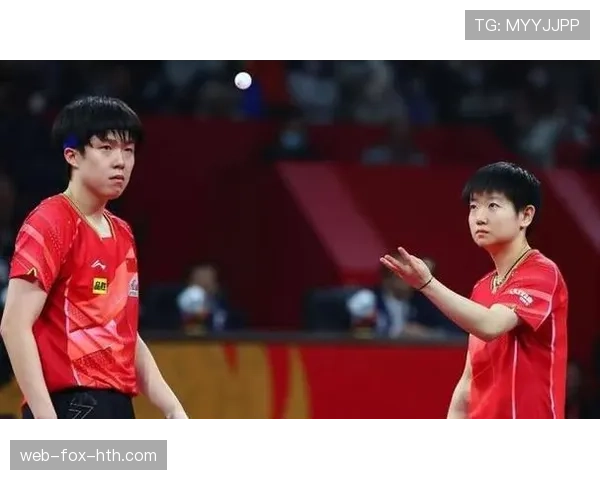 孙颖莎的行李箱里塞了20双球鞋，全是没拆标的